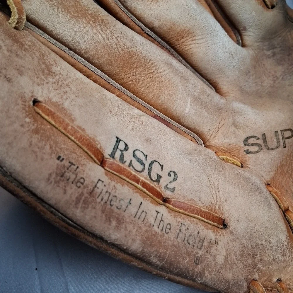 Rawlings rsg2 baseball